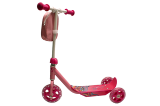 Toy scooter with 3 wheels